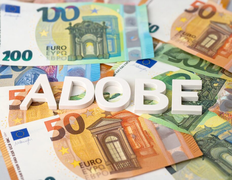 Adobe Schriftzug und Geld in Euro