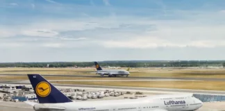 Boeing 747