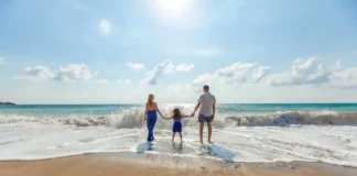 Familie am Strand