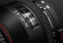 Objektiv einer Kamera