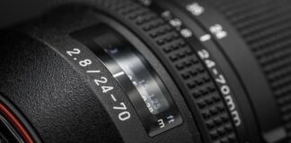 Objektiv einer Kamera