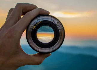 Superzoom