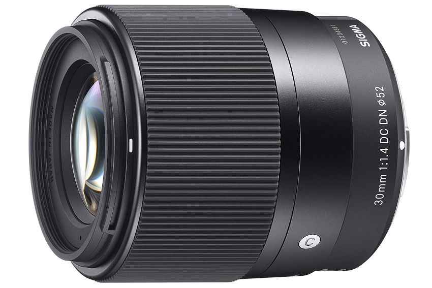 Sigma Objektiv für Systemkamera